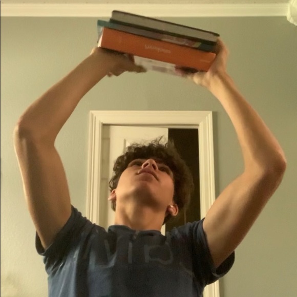 Meet your Posher, Youssef - Picture 1 of 1